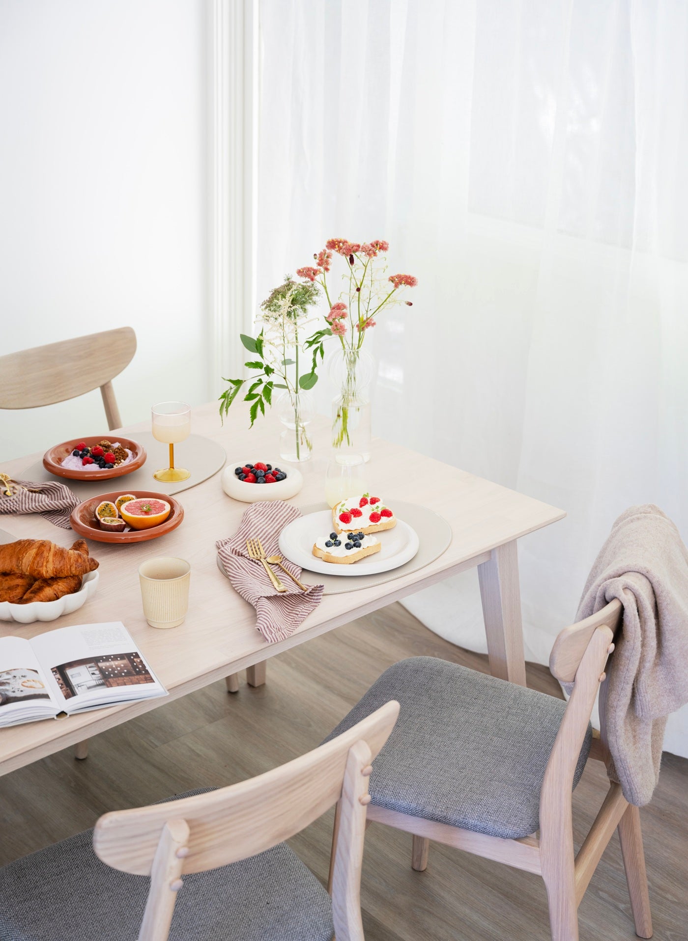 Filippa ruokapöytä 140x90 cm, valkoöljytty tammi