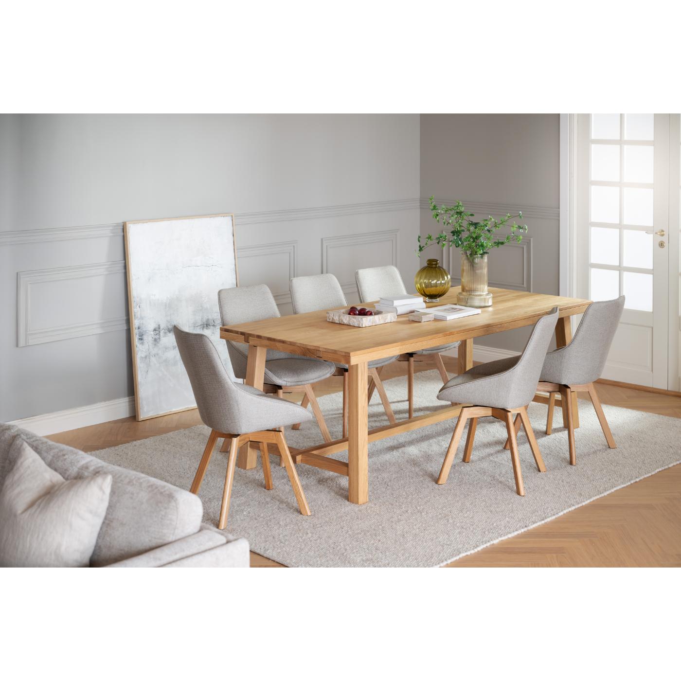 Alison tuoli lakattu tammijalka / vaalea beige kangas