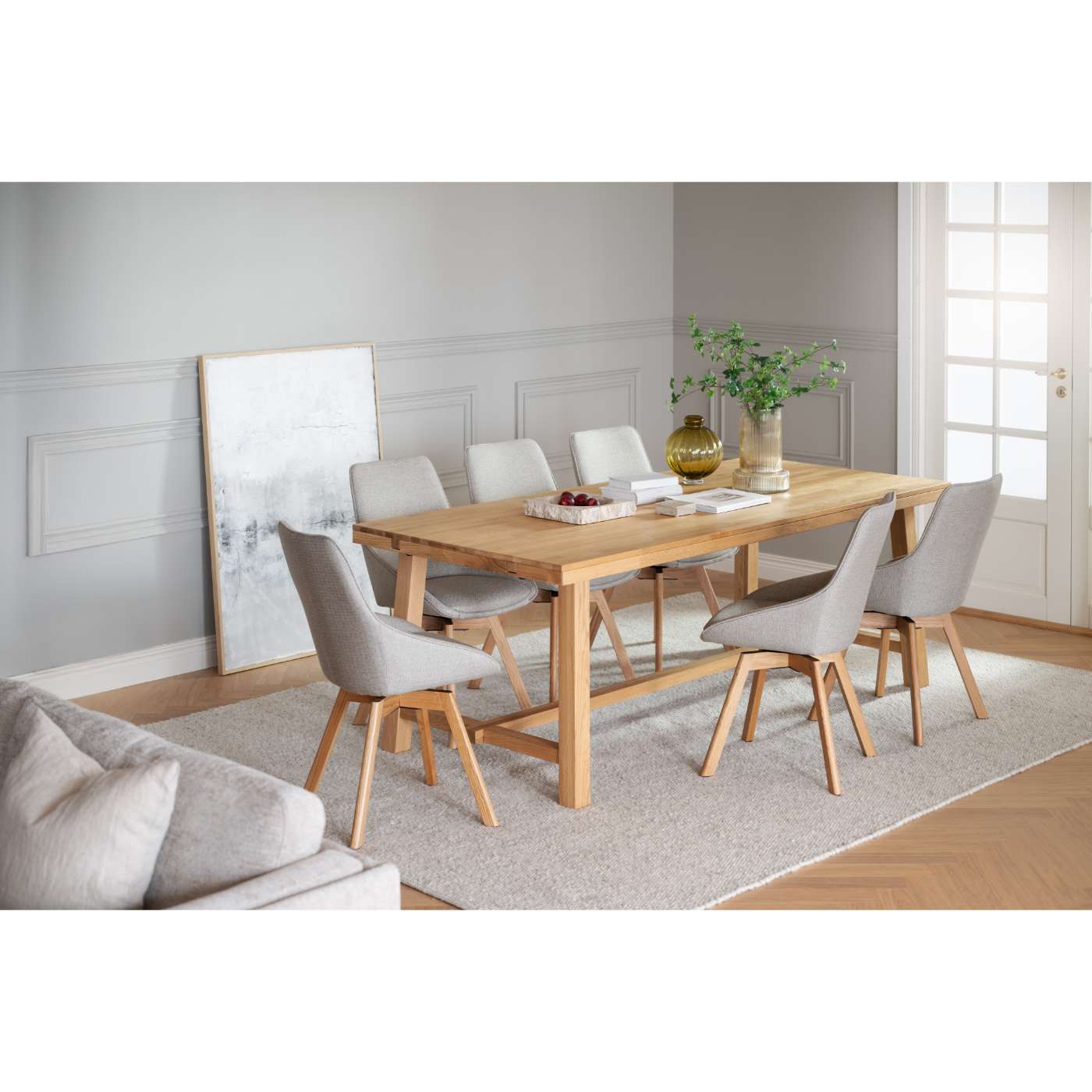 Alison tuoli lakattu tammijalka / beige kangas