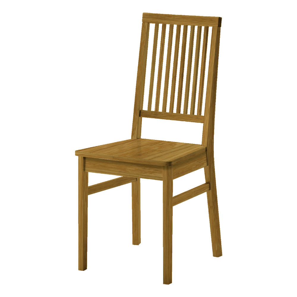 Anton Tuoli puuistuimella 