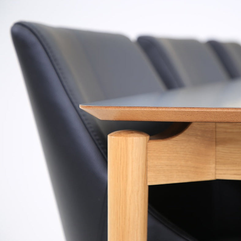 Odense tuoli, Soft Antique-nahka 