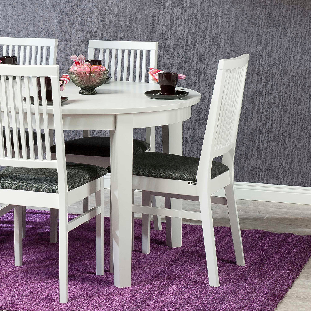 Olivia Ruokapöytä halk. 110cm 