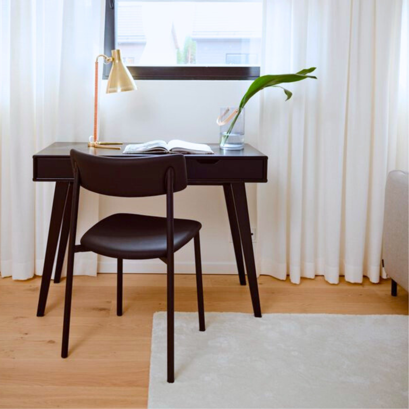 Kolo kirjoituspöytä 104x50 cm, musta