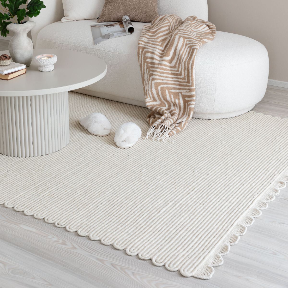 Pitsi villamatto 200x290 cm, valkoinen